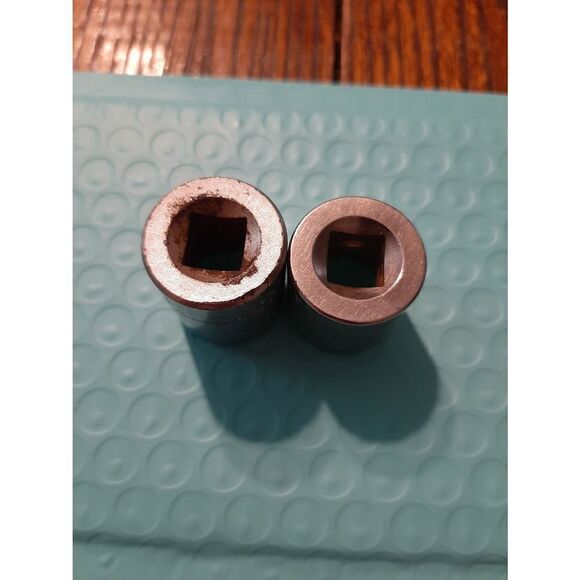 Vintage Craftsman Lot 2 11/16" 6 and 12 Point 3/8" Drive Sockets Tools - Picture 4 of 4